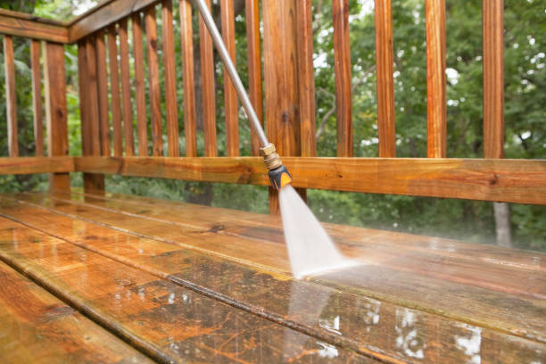 Best Driveway Pressure Washing  in Columbia City, IN